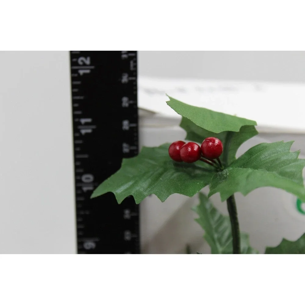 PartyLite Holly Poinsettia Red Green Floral Ring P0092 Christmas Decor 12in